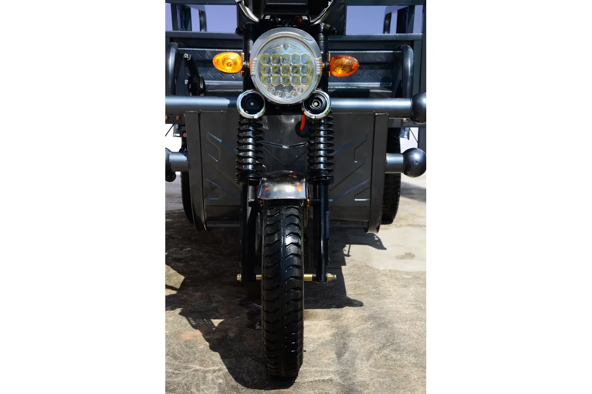 Xe ba bánh điện 1.8m Eagle