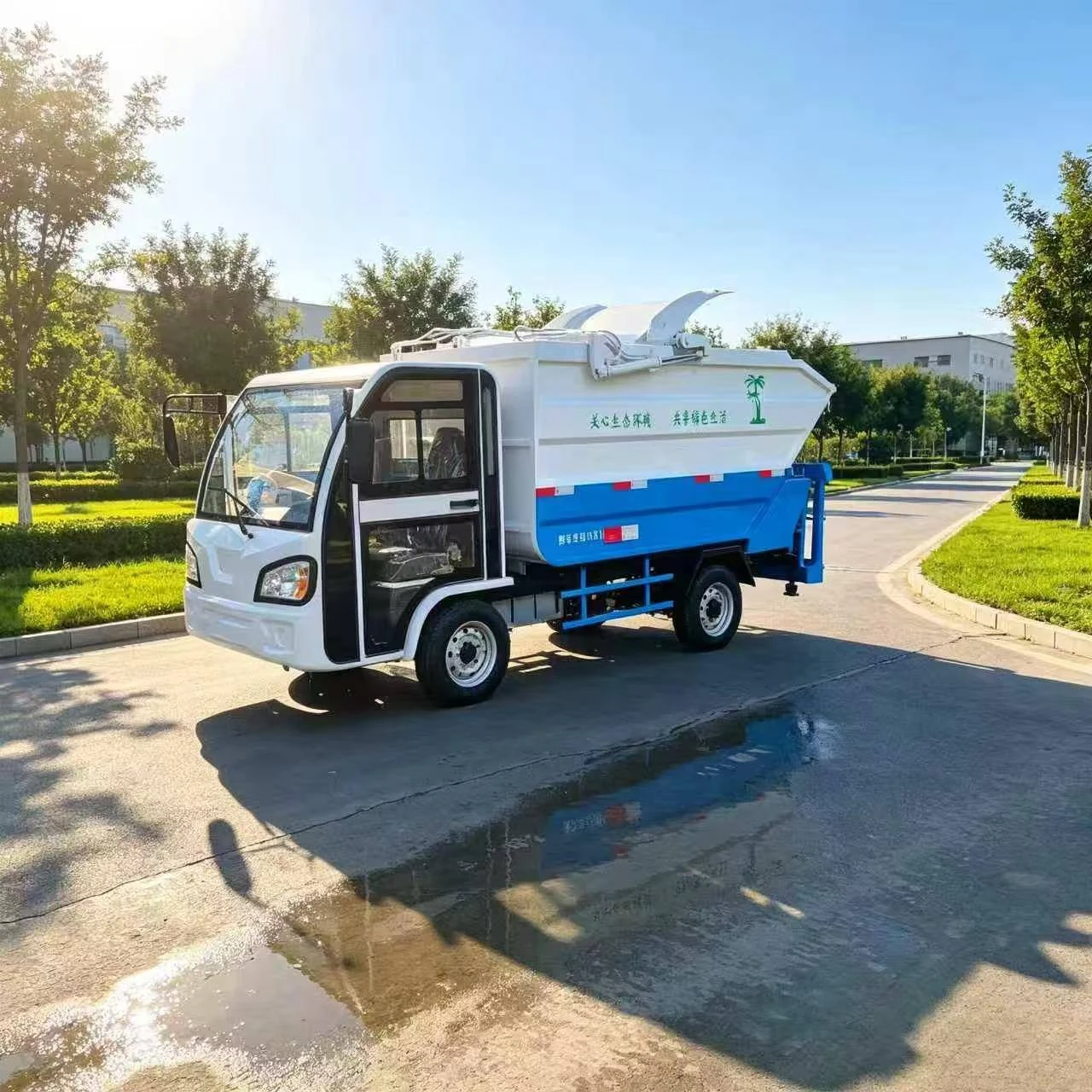 Xe ép rác mini 3 bánh, 4 bánh: tối ưu chi phí đầu tư và vận hành
